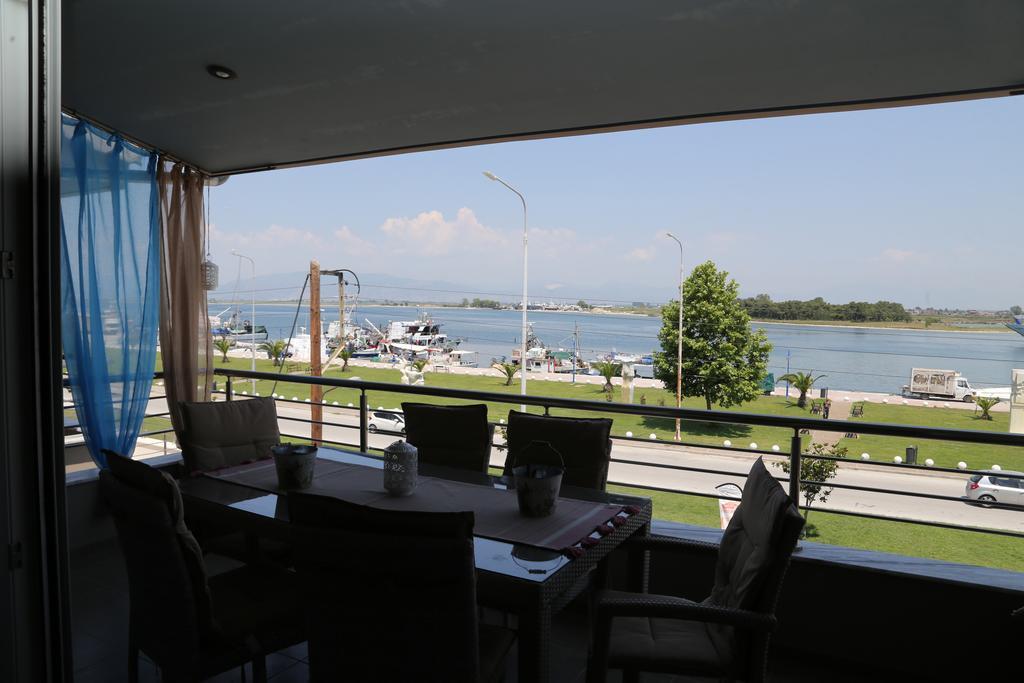 Lakis Luxury Apartment كيراموتي المظهر الخارجي الصورة